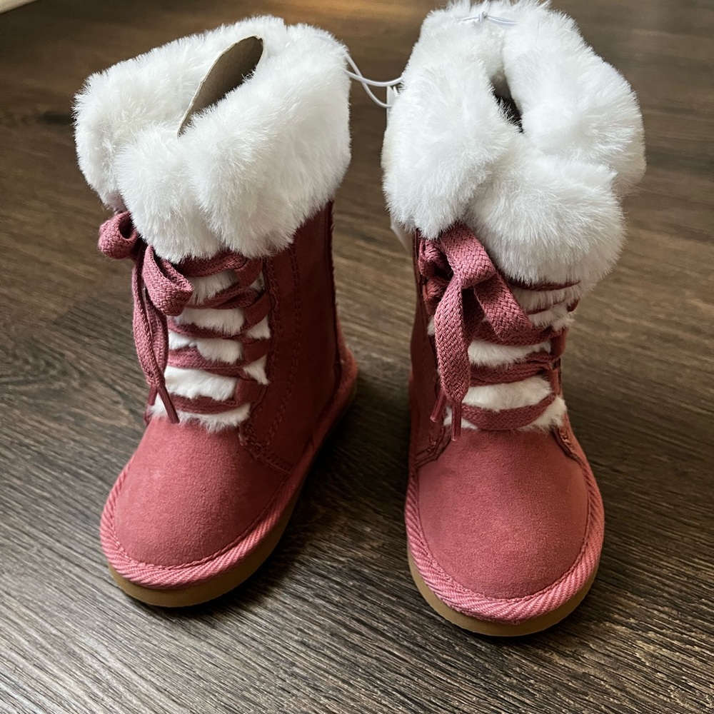 4 new pair of toddler shoes